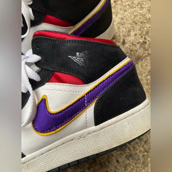 Air Jordan 1 Mid SE Rivals Multi-Color