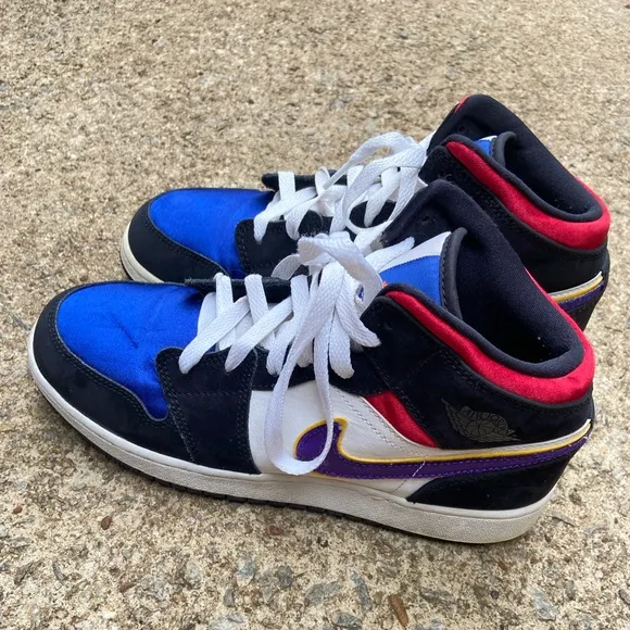 Air Jordan 1 Mid SE Rivals Multi-Color