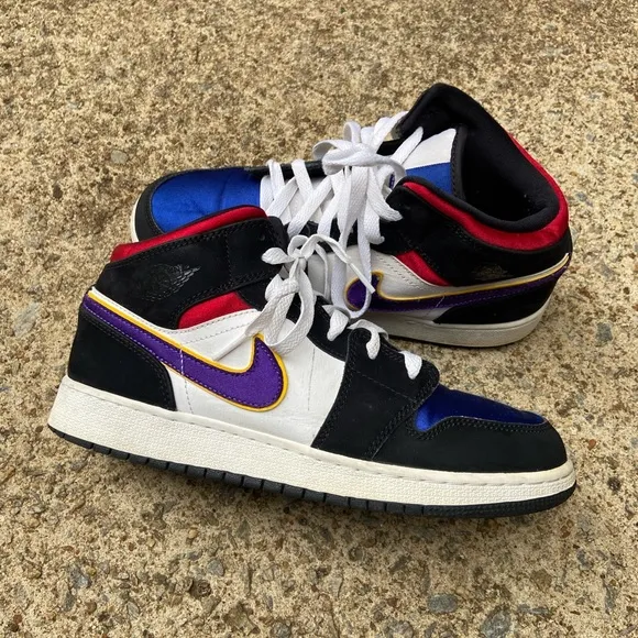 Air Jordan 1 Mid SE Rivals Multi-Color