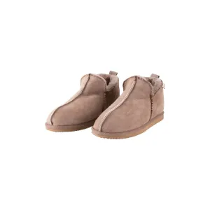 Annie Slipper, Stone