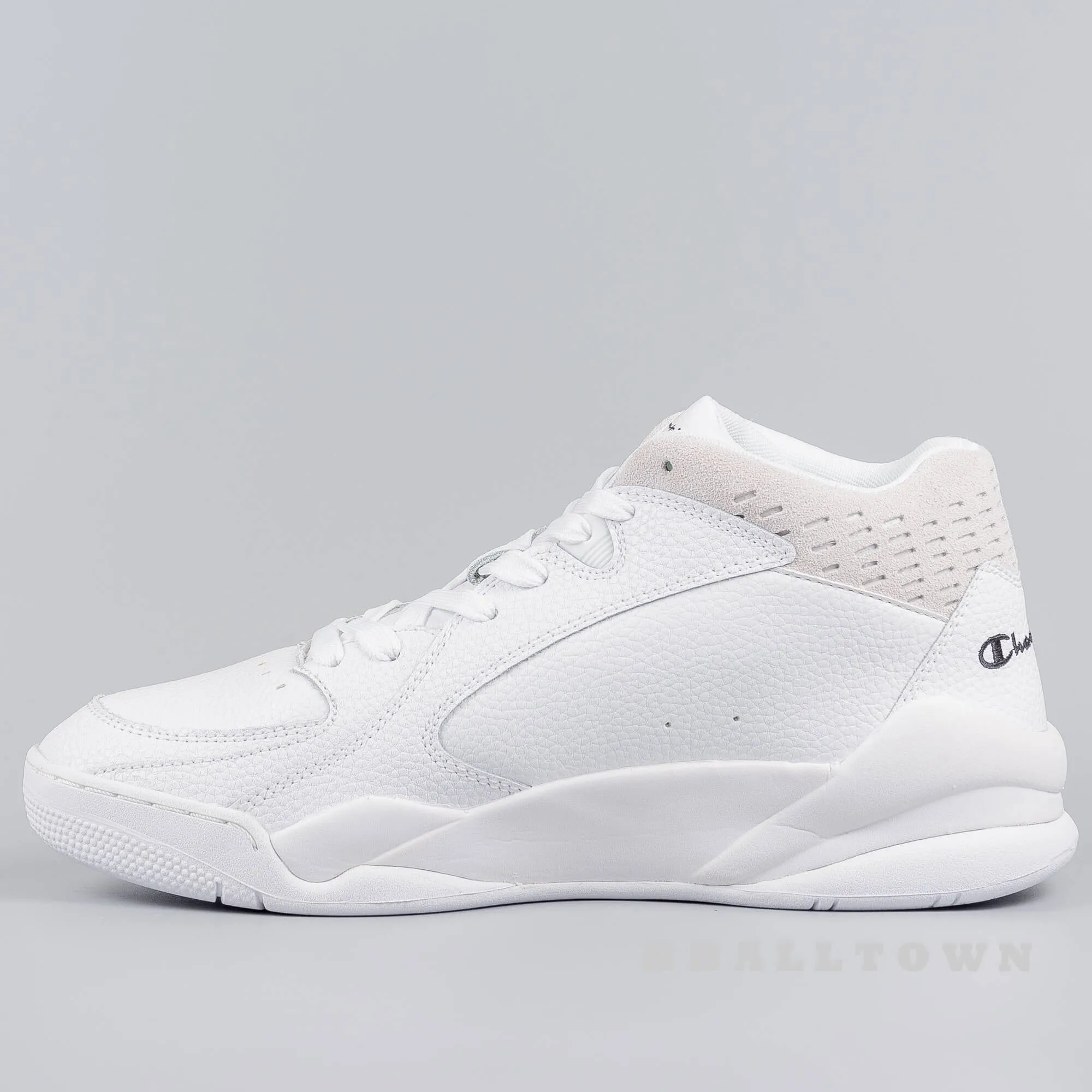Champion Mid Cut Shoe Zone Mid White