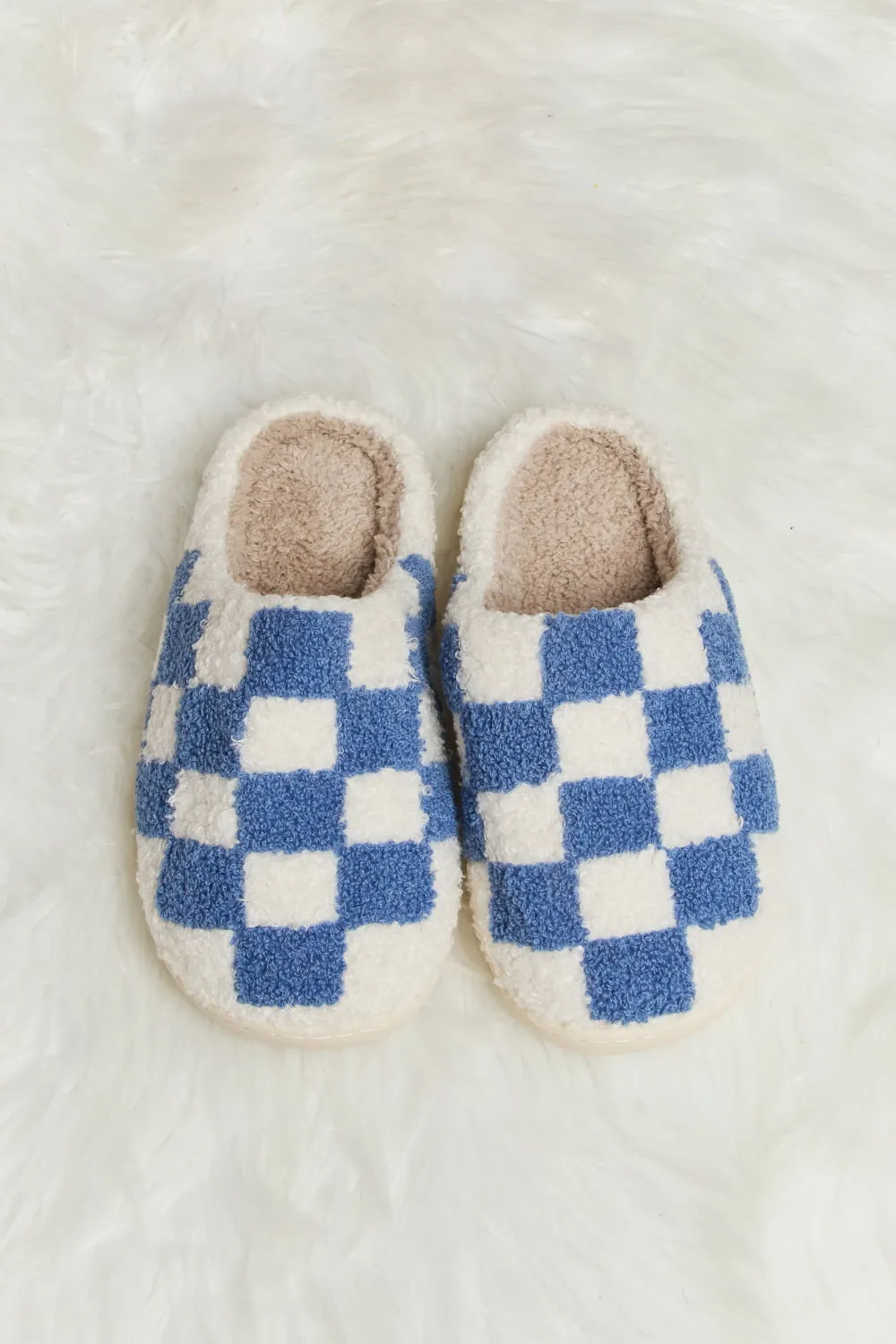 CHECKERED PRINT PLUSH SLIDE SLIPPERS