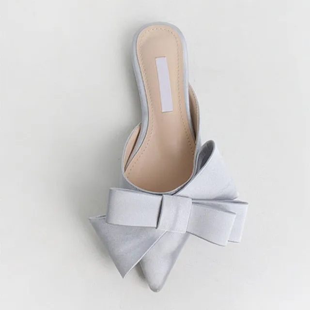 Cute Bow Tie Slippers