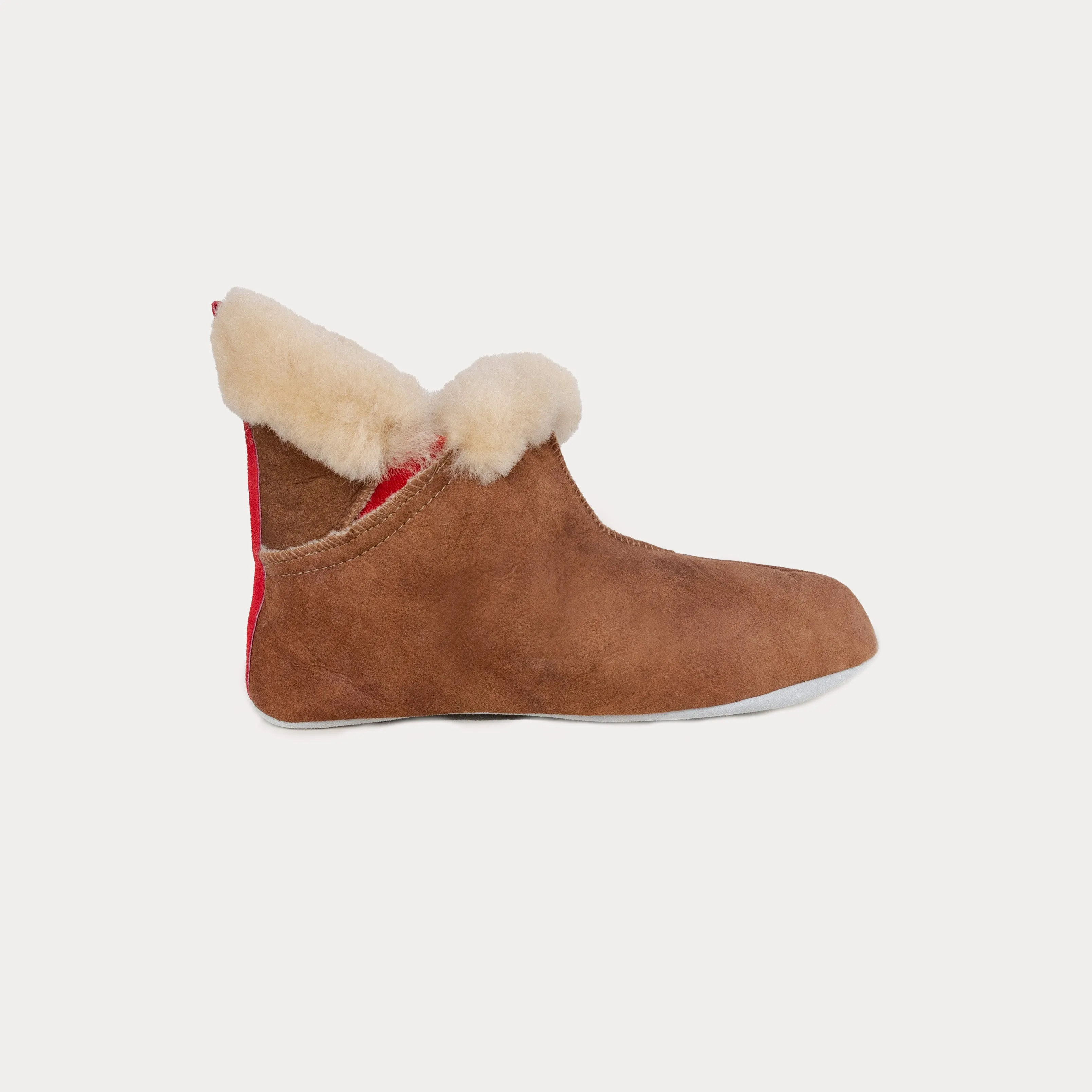 Emmy Slipper, Moro/Chestnut