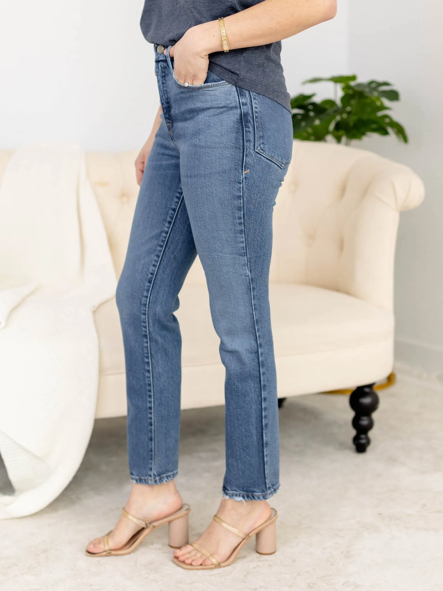 Good American Soft Tech Silkie Deep V Straight