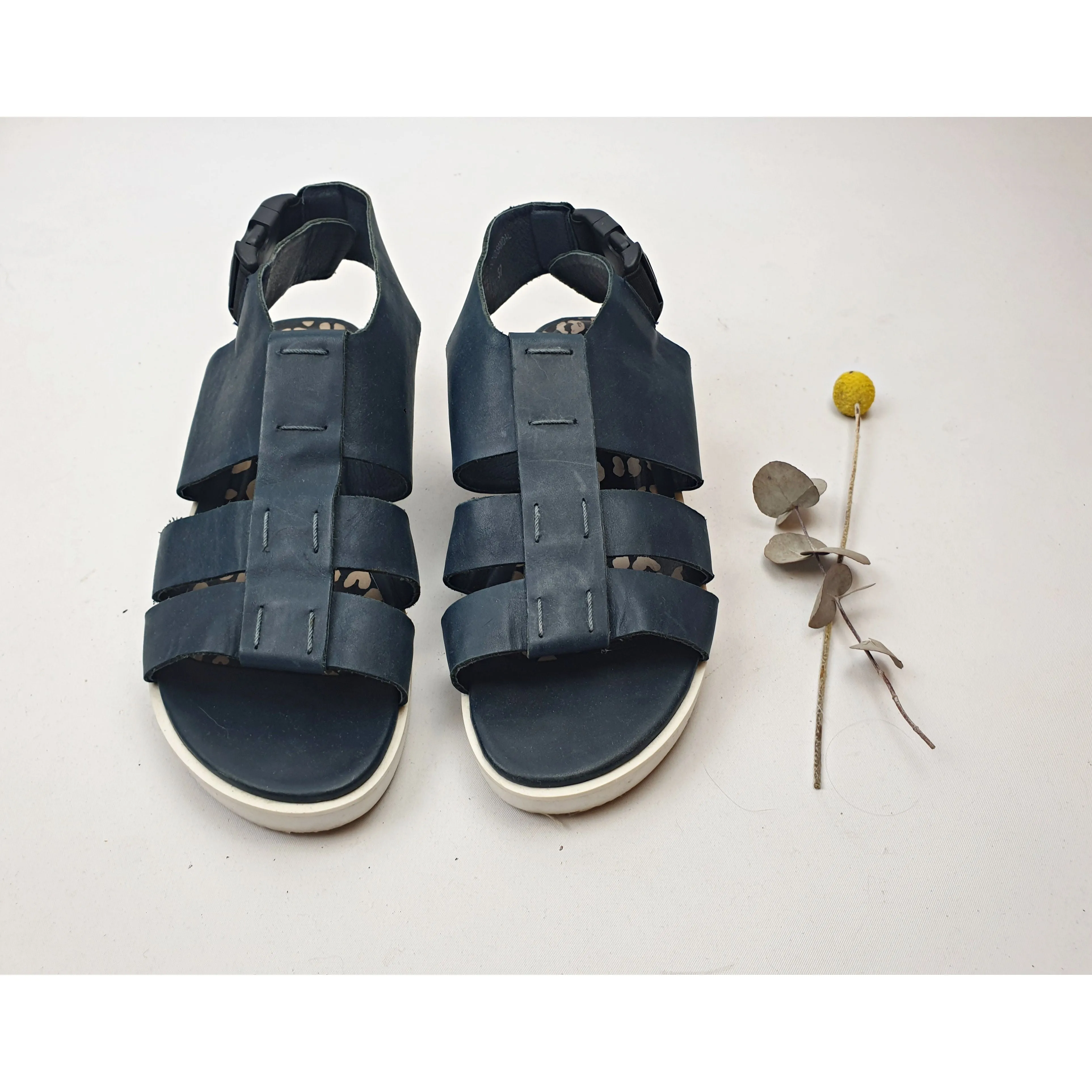 Gorman navy leather sandals with white low wedge soles size 37