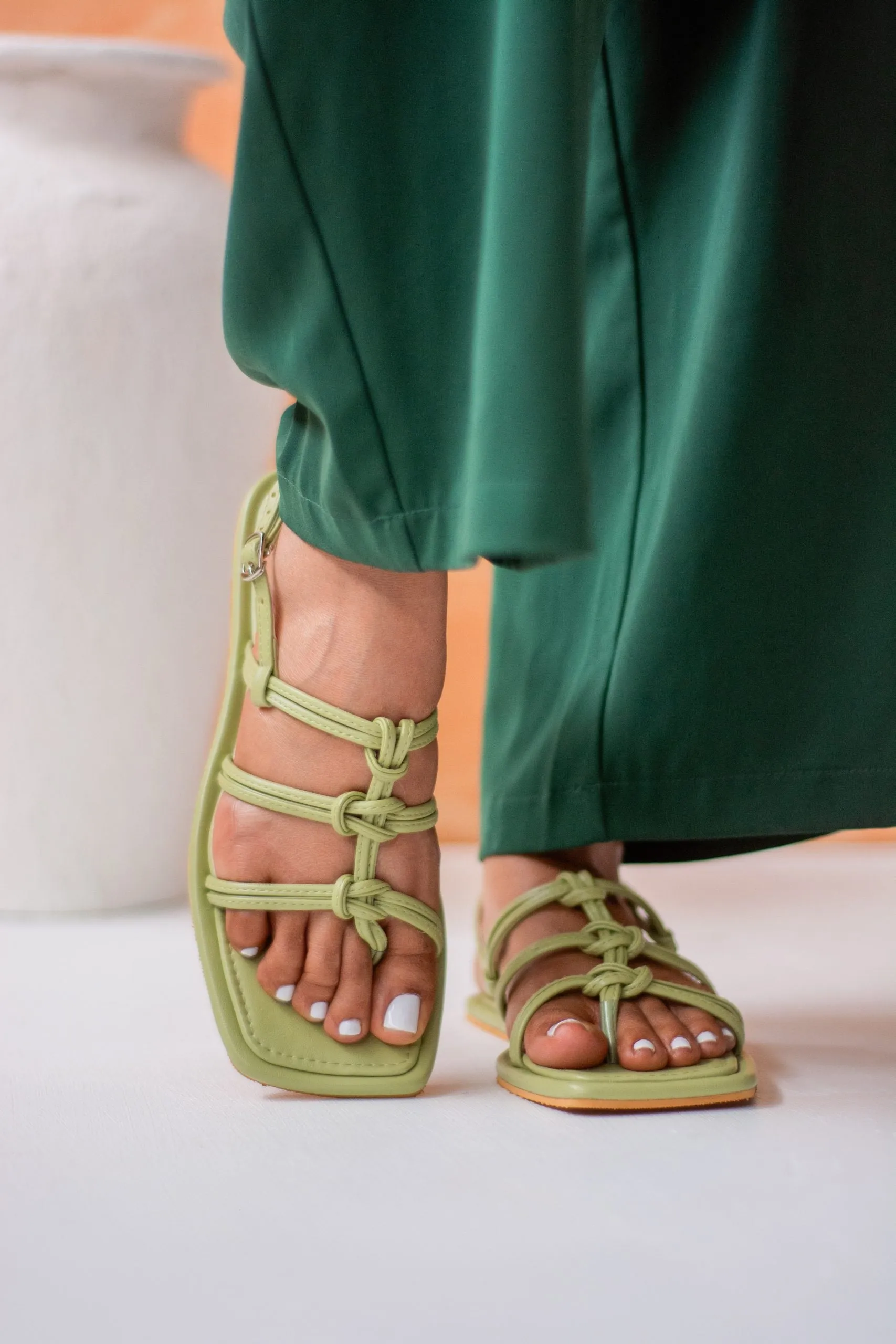 Hana Knotted Flats