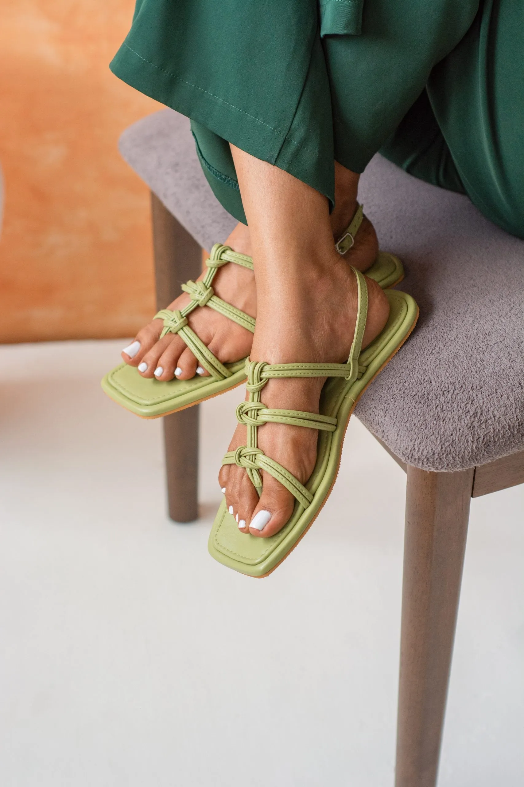Hana Knotted Flats