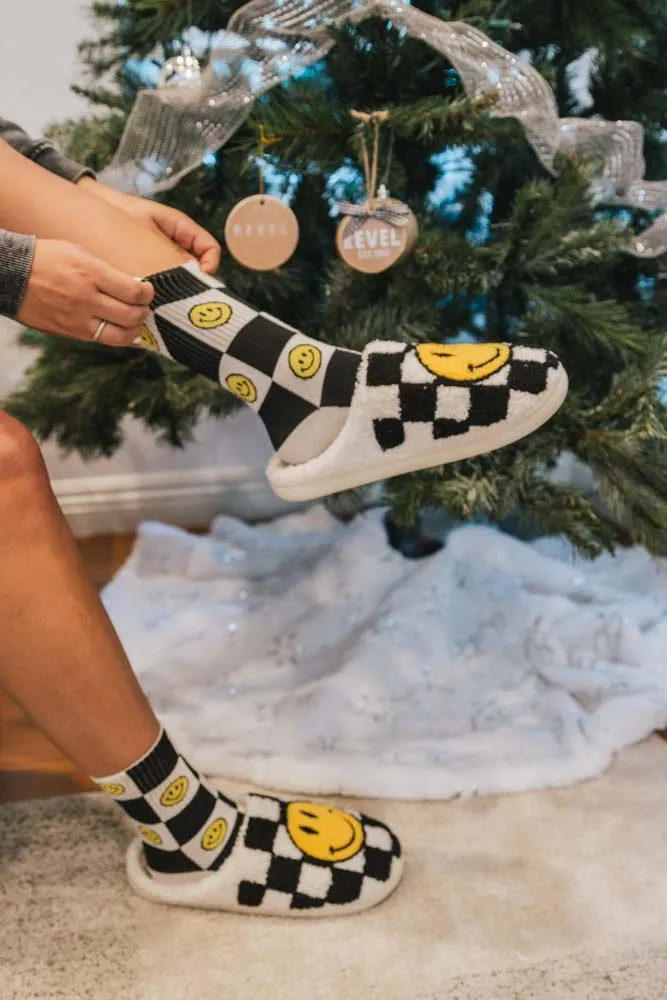 Happy Checker Slipper