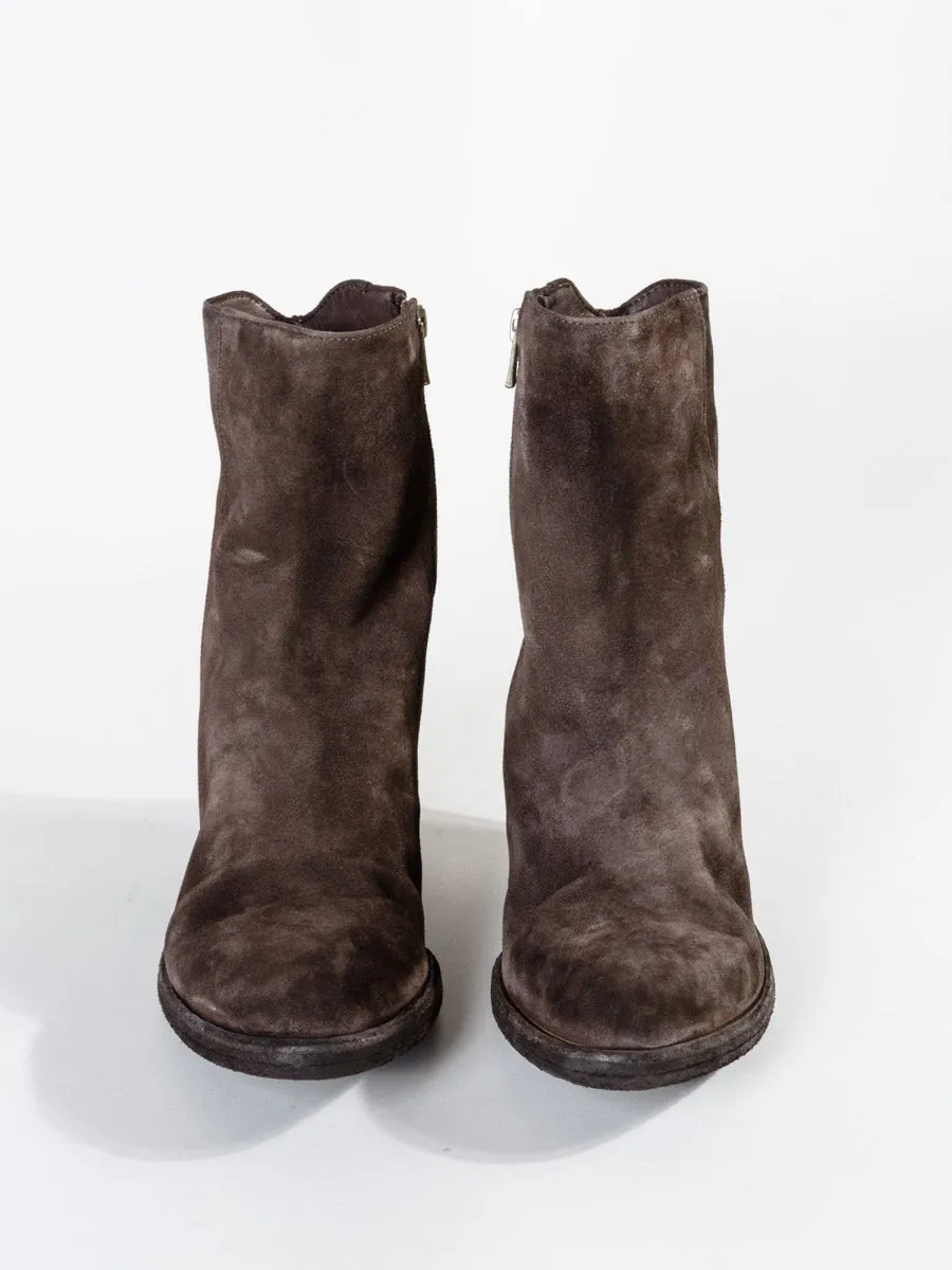 jacqueline boot