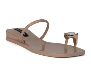 Jeffrey Campbell: Balia