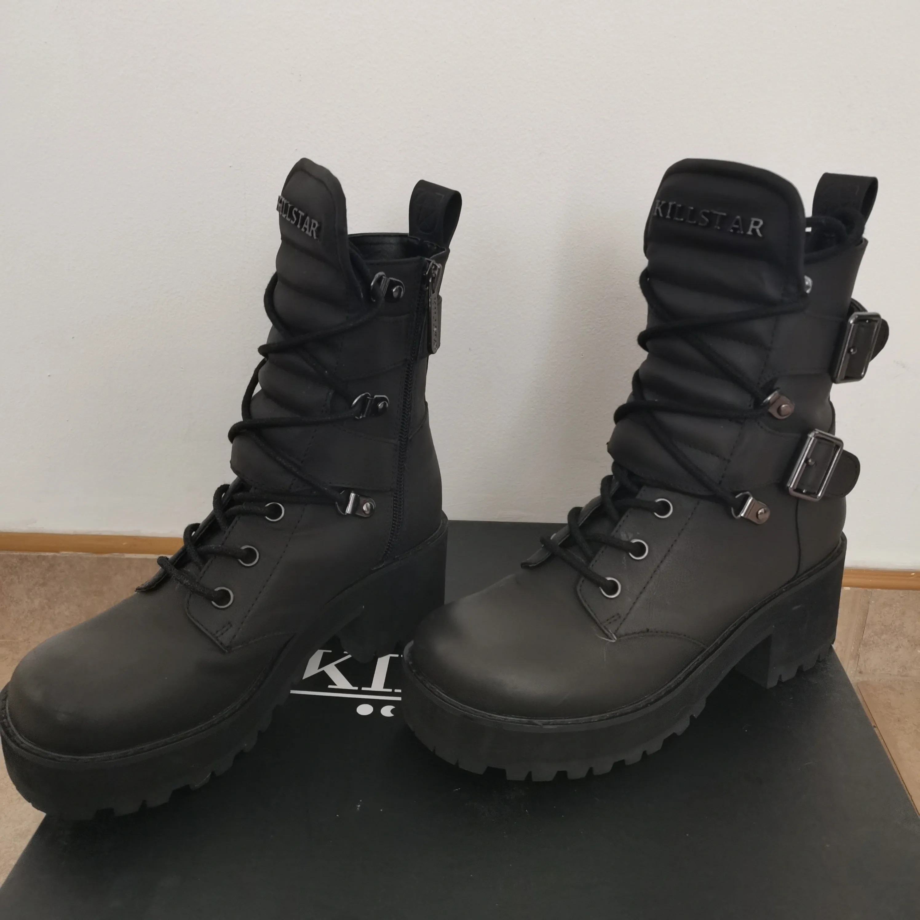JUNO BOOTS