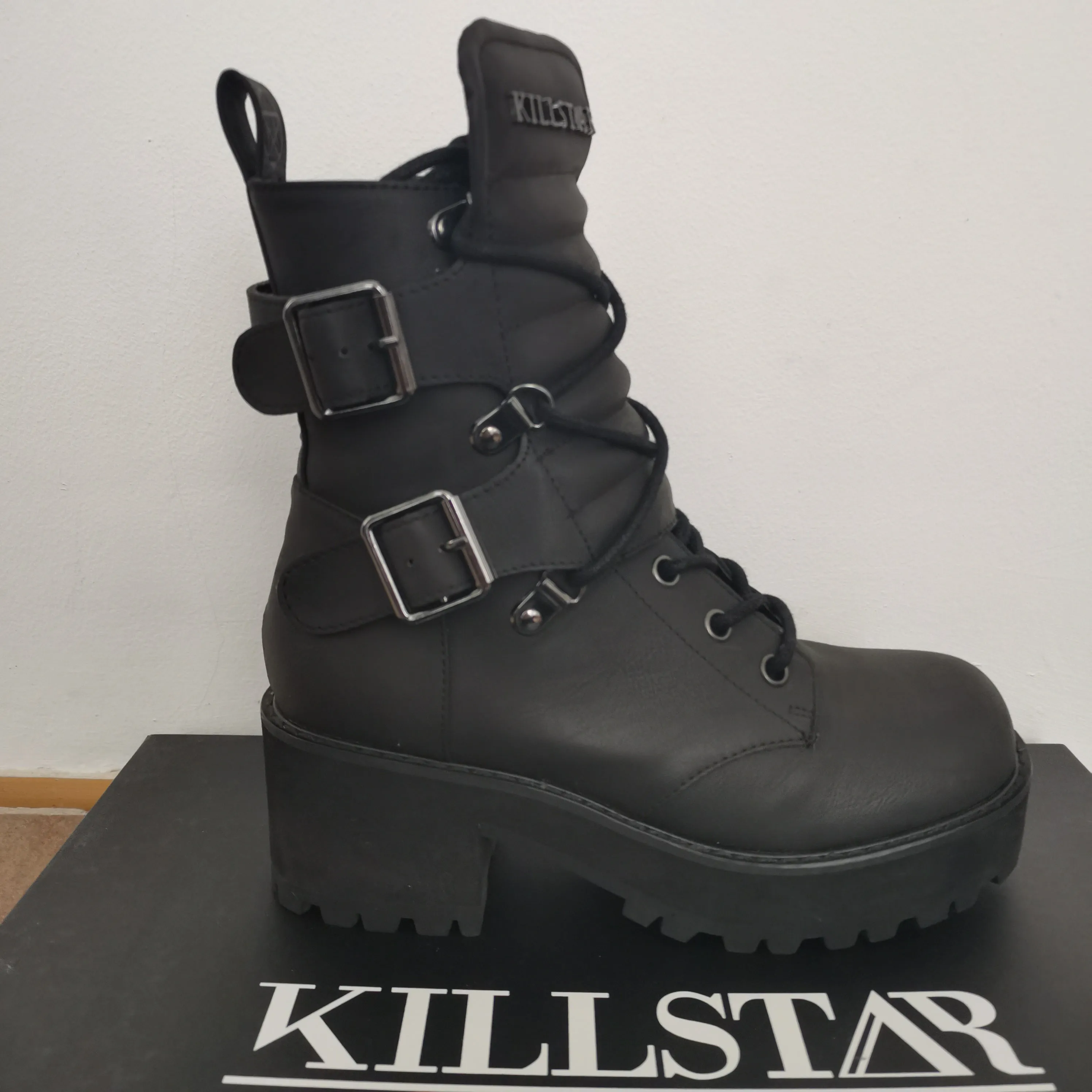 JUNO BOOTS