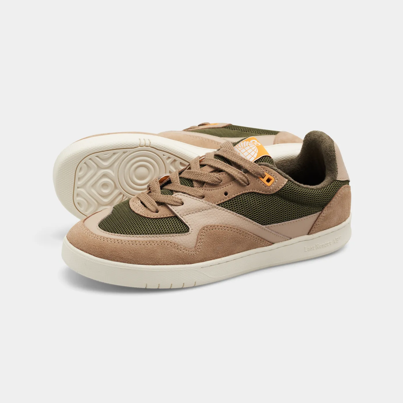 LAST RESORT AB CM002 LO - TACTILE GREEN/WHITE
