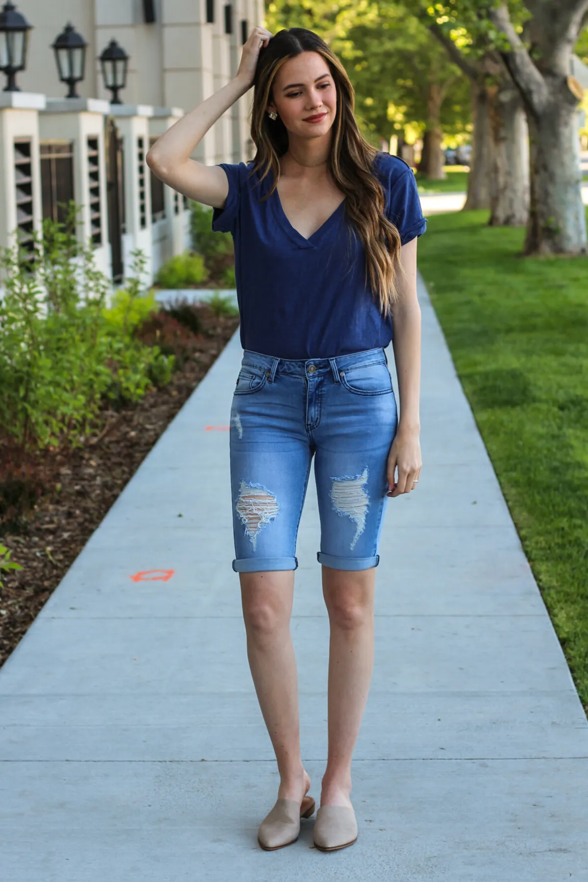 Mid Rise Bermudas Shorts