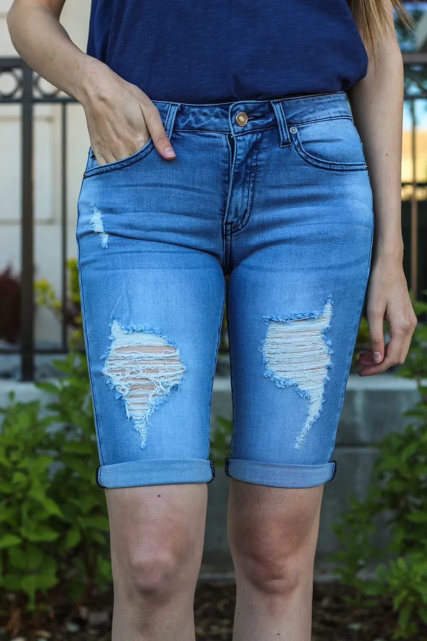 Mid Rise Bermudas Shorts