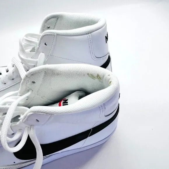 Nike Blazer Mid '77 Boy's Shoes Size 6.5 Y  High Top Black White CZ1055-100