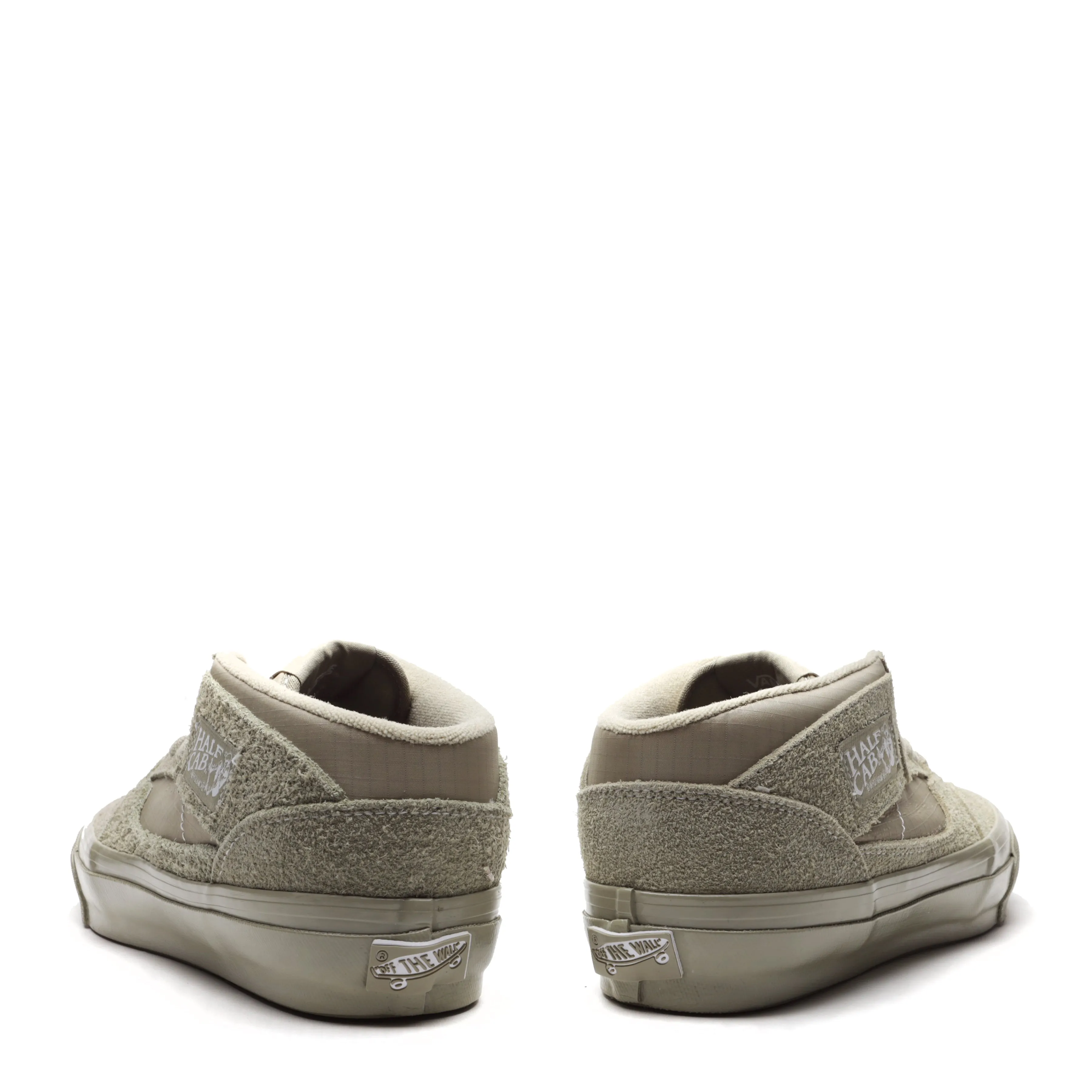 PREMIUM HALF CAB 33