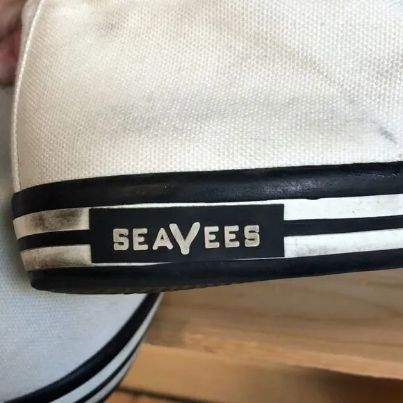 SeaVees Mid-Cut White Walls Sz 12
