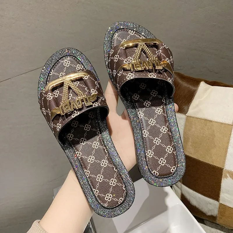 Women's slippers flat-bottom beach shoes
