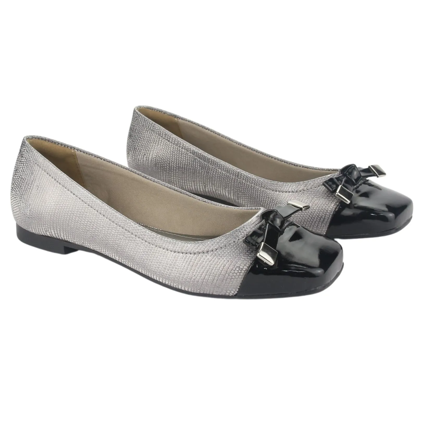 Zapato Via Marte Mujer 23-13207 Preto/Pewter Casual